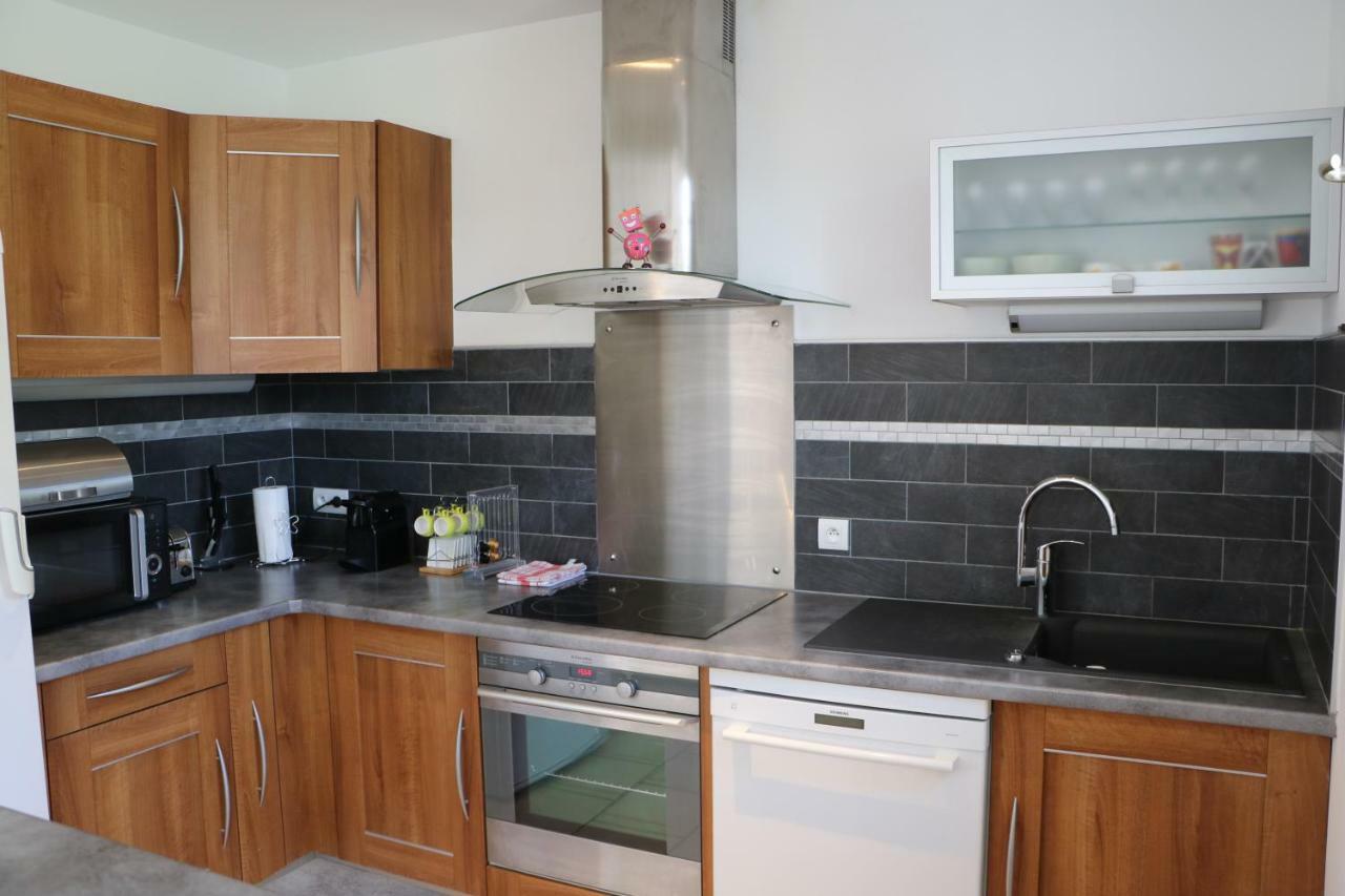 Charmante Maison De Village Cucuron Kültér fotó